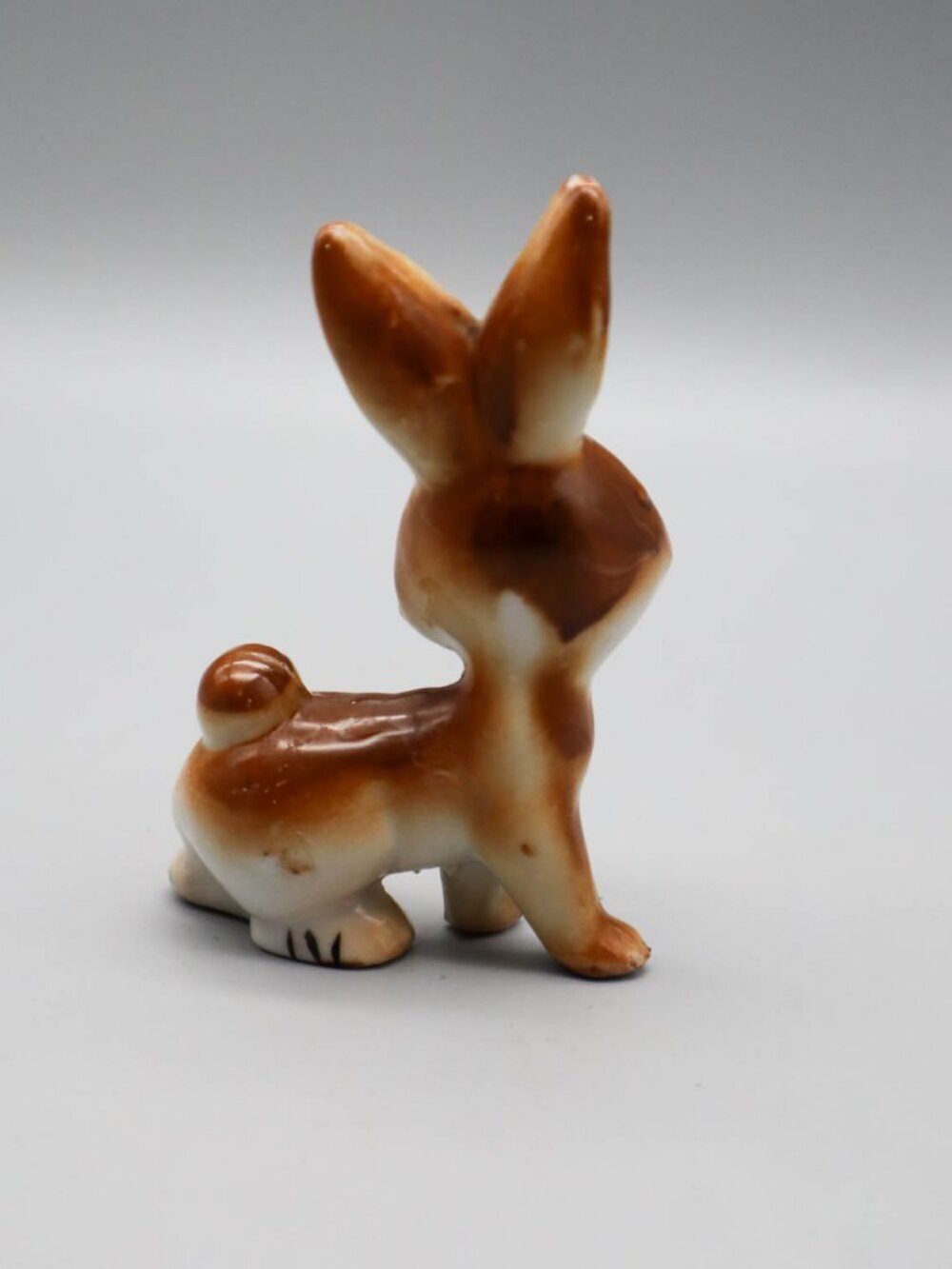 Vtg Anthropomorphic Porcelain Bunny Rabbit Figurine Japan Mid-Century Kitschy - Picture 2 of 4